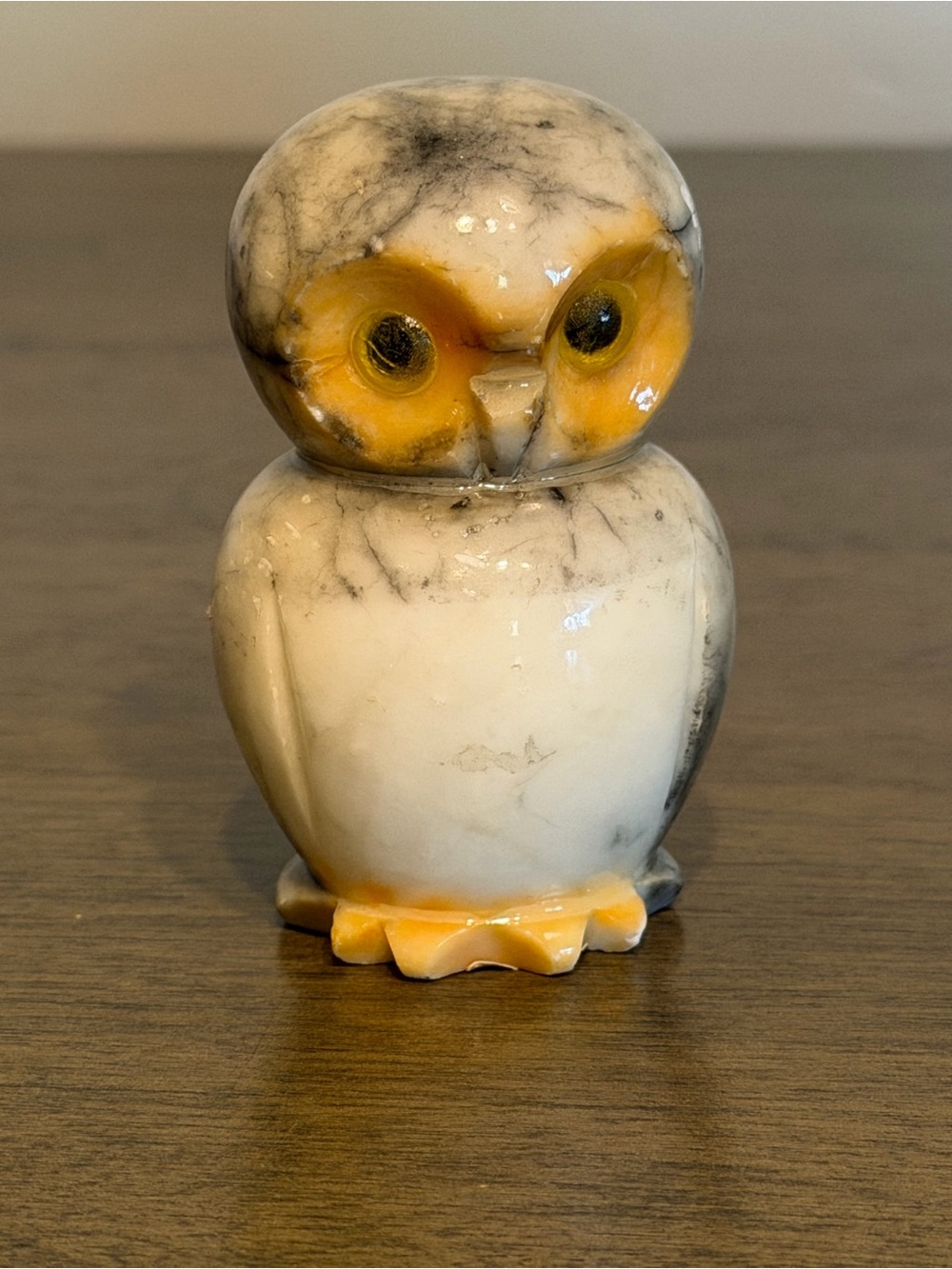 Small Owl w/ Glass Eyes hand carved Alabaster made in Italy
